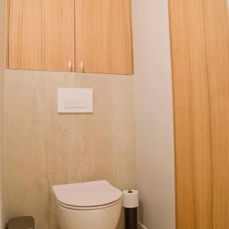 Margot - Luxury 2br Mouffetard Historic Heights 아파트 *