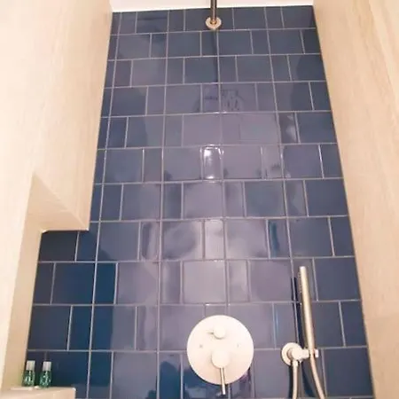 Appartamento Margot - Luxury 2br Mouffetard Historic Heights Parigi