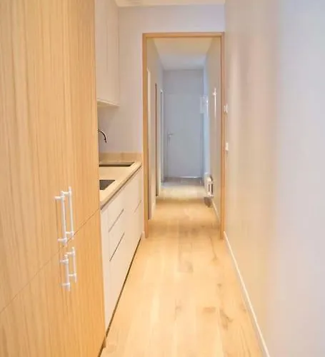 Margot - Luxury 2br Mouffetard Historic Heights * Paris